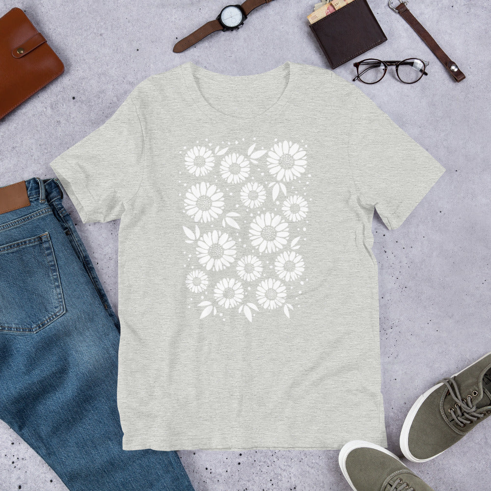 Daisies Daisies! In White. Unisex t-shirt for sunny days!