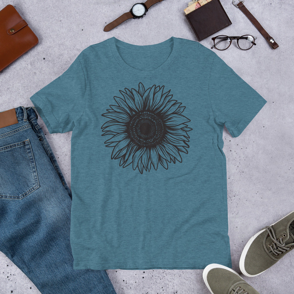 THE Sunflower! Unisex t-shirt for THE Summer Feeling!